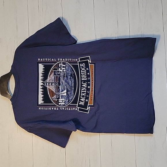 NWOT | Mackinac Bridge Mackinac Island Michigan Shirt | Medium - Picture 3 of 6